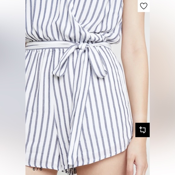 NWT Ambercrombie & Fitch V-Neck Belted Striped Romper Size XL - Picture 4 of 14